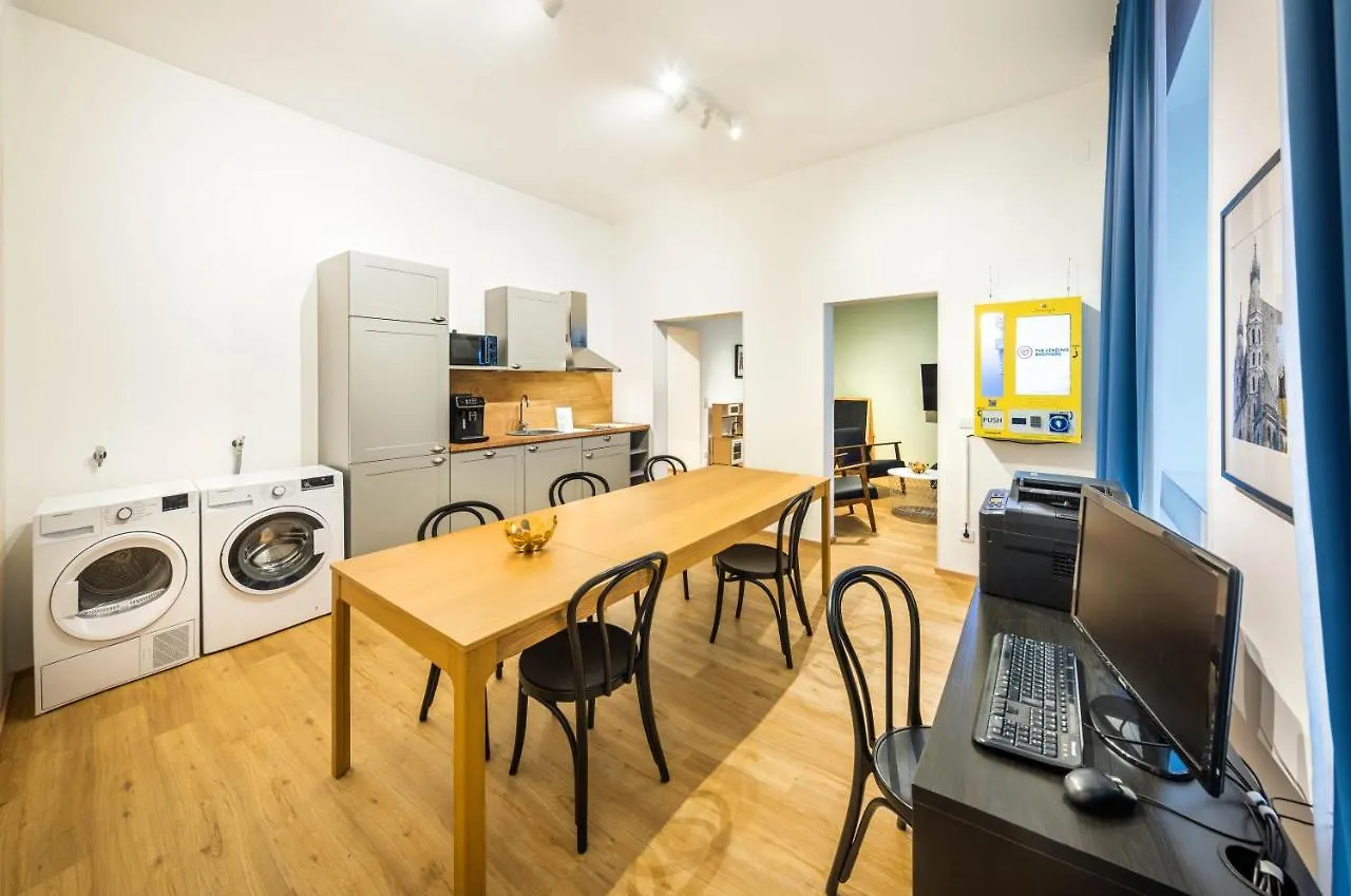 Jimmy'S Apartments Dandelion Bécs Apartmanhotel